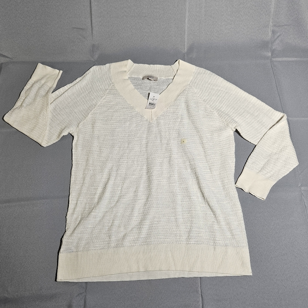 Ann Taylor Loft Quiet Luxury Minimalist Vneck 3/4 Sleeve Ivory Cotton Sweater Lg